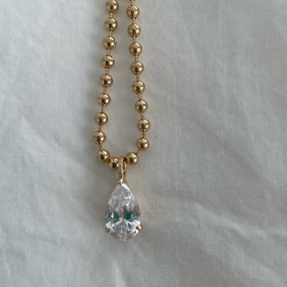 Alexa Leigh Power Pear drop pendant necklace